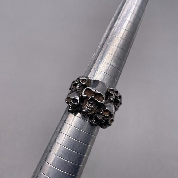 Skull Cluster Ring Silver Tone Size 8.5 - Picture 6 of 9